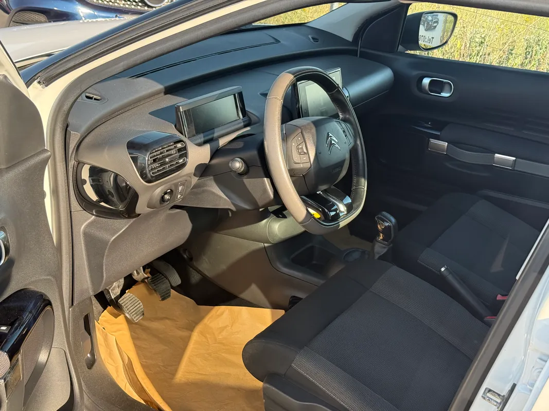 Renault Clio 1.5dCi - fotografie 7