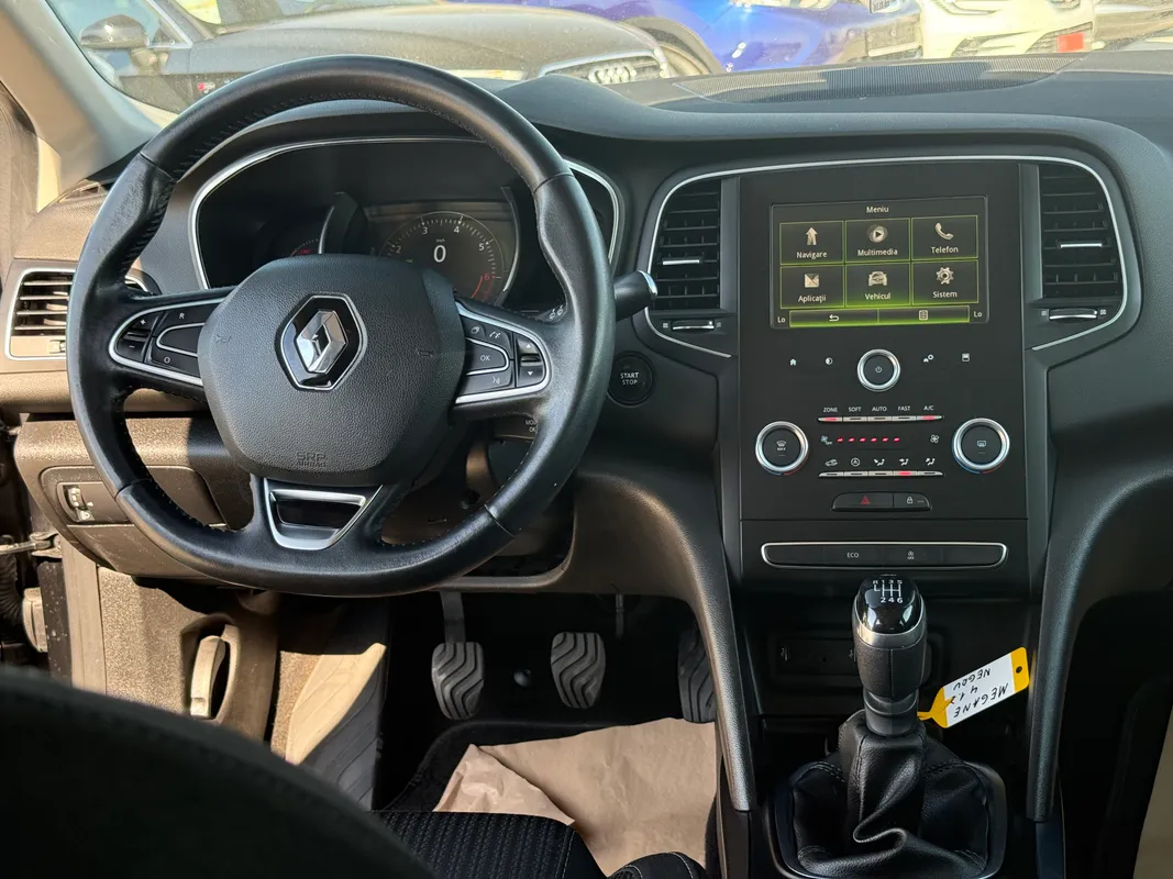Renault Megane - fotografie 6