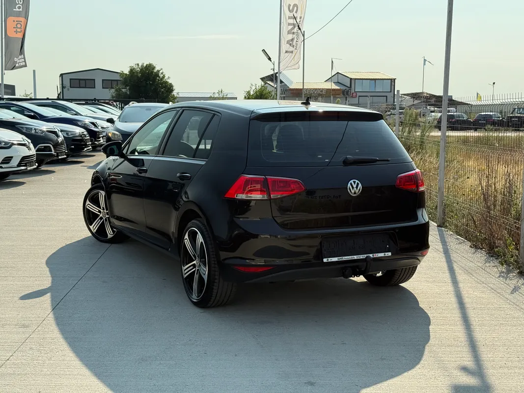 Volkswagen Golf 7 - fotografie 2