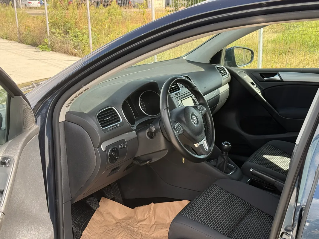 Volkswagen Golf 6 - fotografie 4