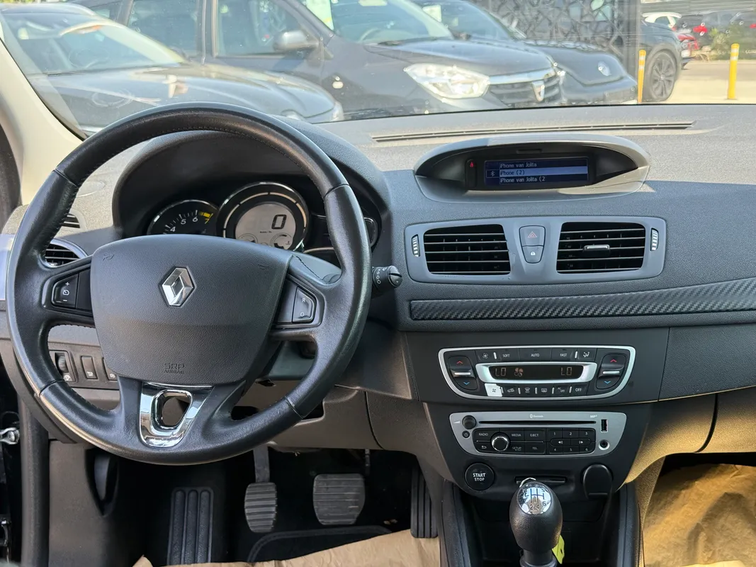 Renault Megane 1.2 tce - fotografie 6