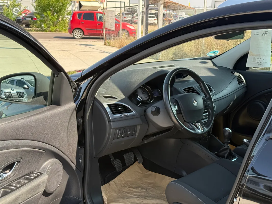 Renault Megane 1.2 tce - fotografie 7