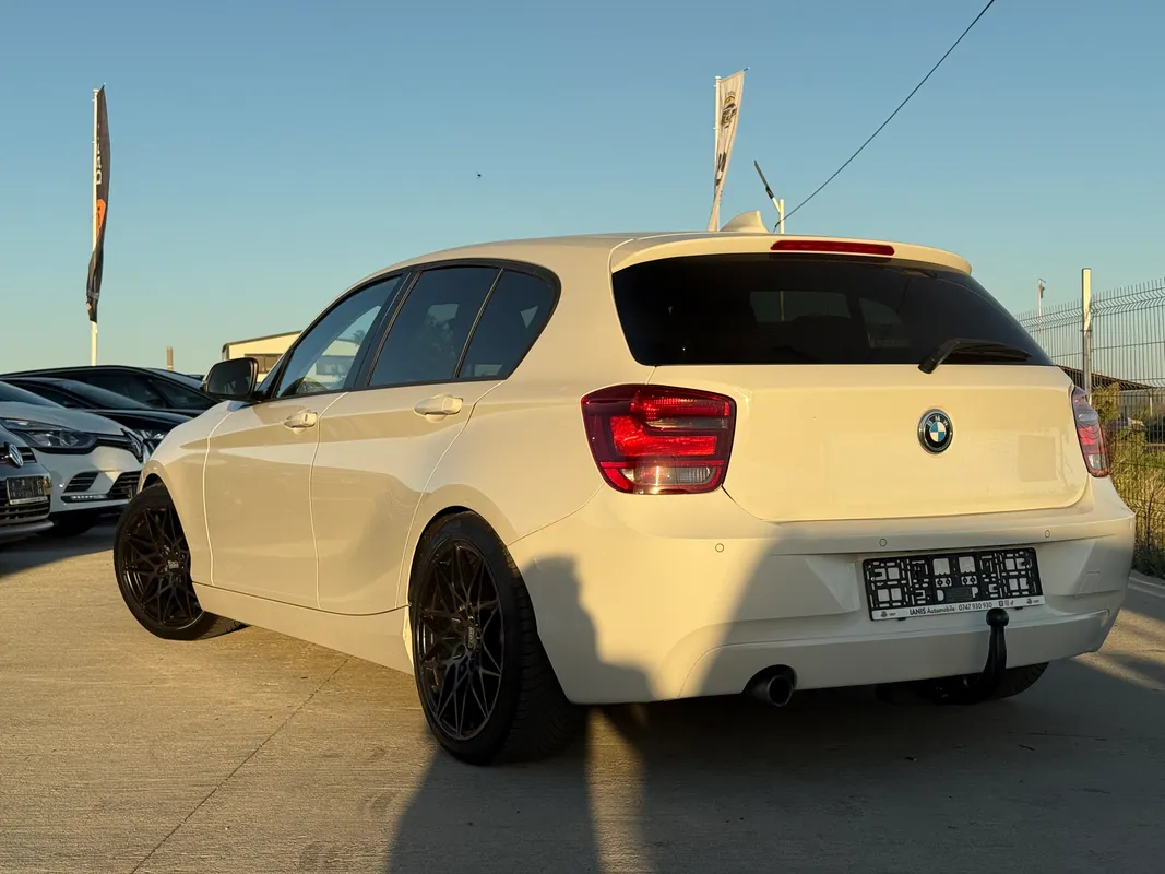BMW Seria 1 - fotografie 2