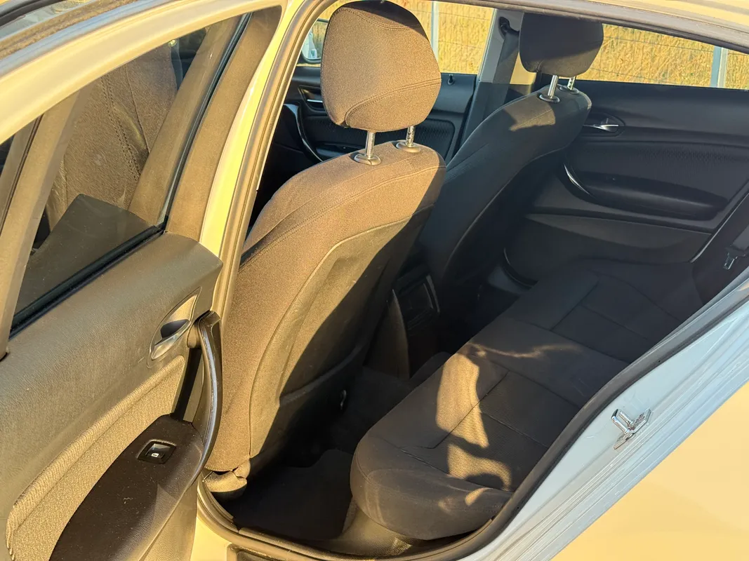 BMW Seria 1 - fotografie 8