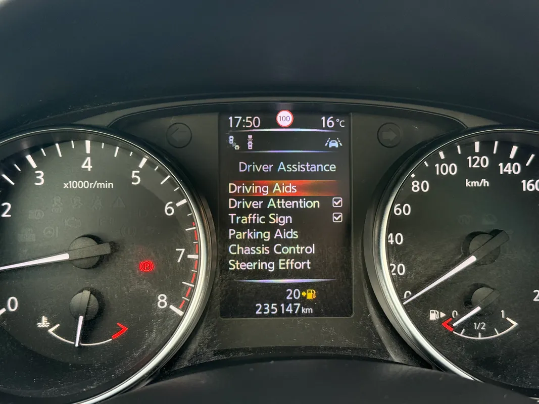 Nissan Qashqai Business Edition - fotografie 15