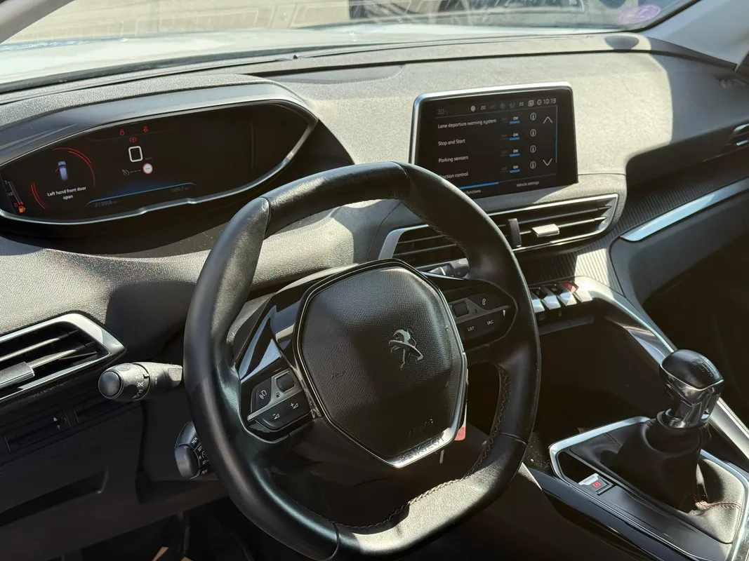 Peugeot 3008 - fotografie 8
