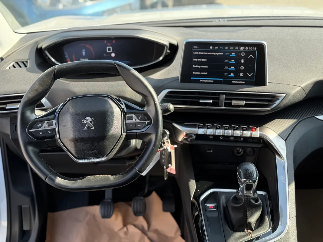 Peugeot 3008 - fotografie 9