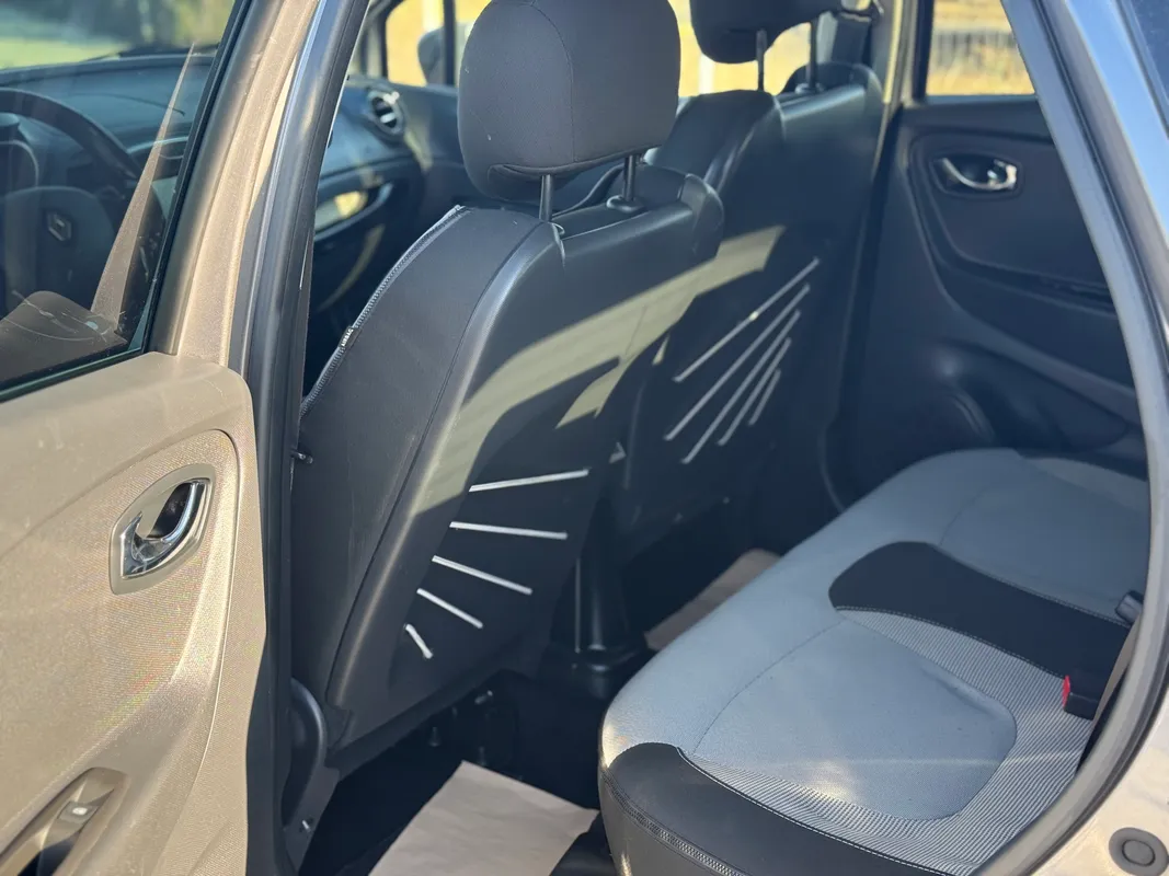 Renault Captur - fotografie 8