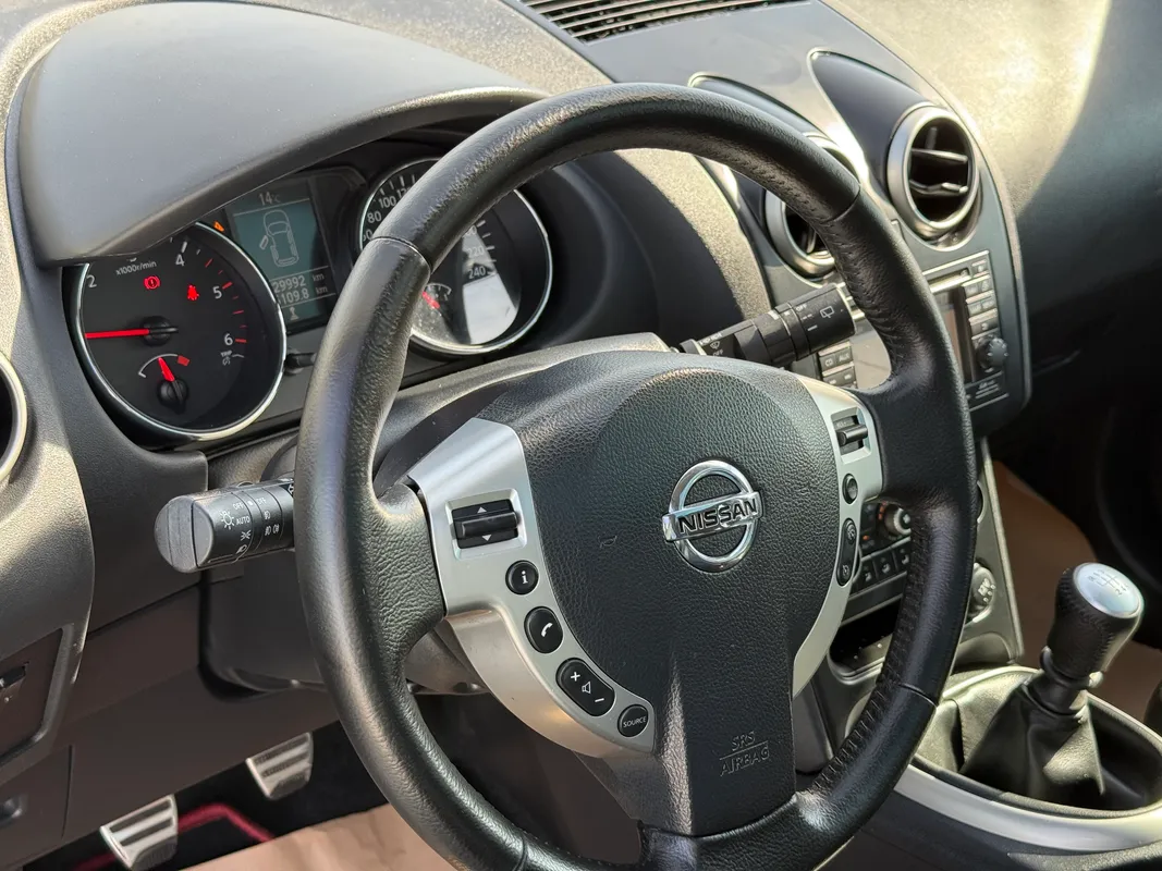 Nissan Qashqai 1.5 dCi - fotografie 8