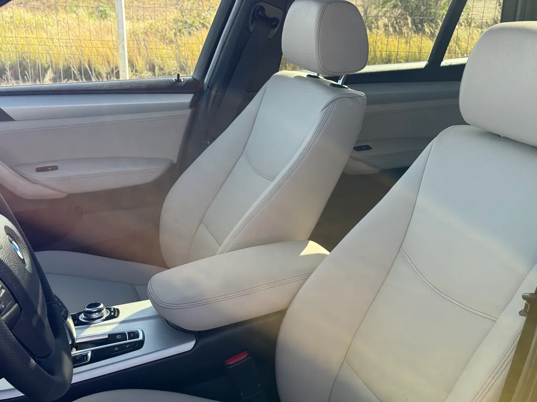 BMW X3 2.0d XDrive - fotografie 8