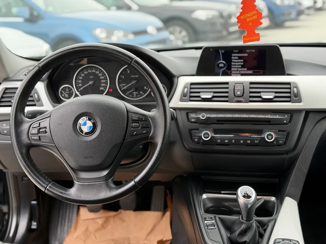 BMW Seria 3 F31 - fotografie 7