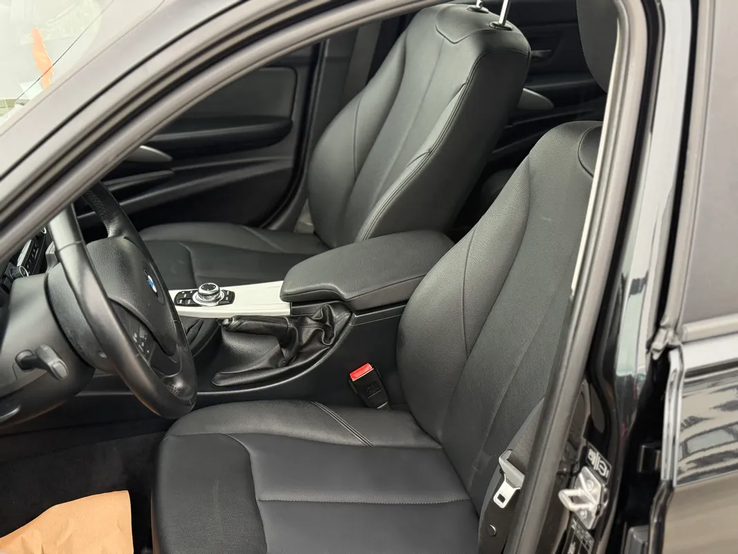 BMW Seria 3 F31 - fotografie 9