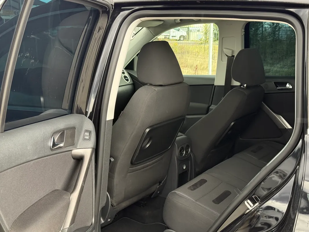 Volkswagen Tiguan - fotografie 4