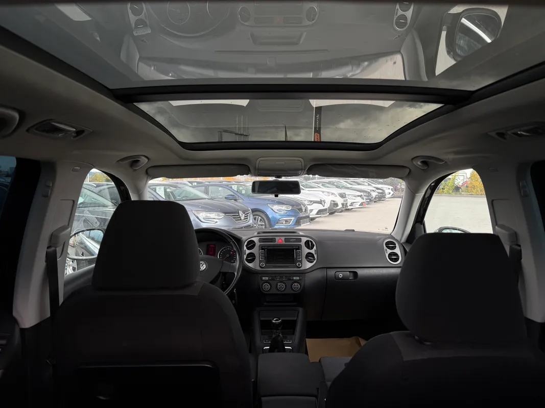 Volkswagen Tiguan - fotografie 9