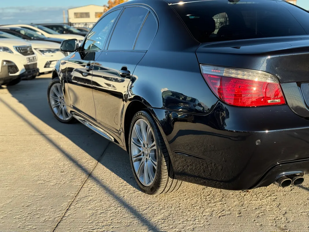 BMW Seria 5 E60 - fotografie 6