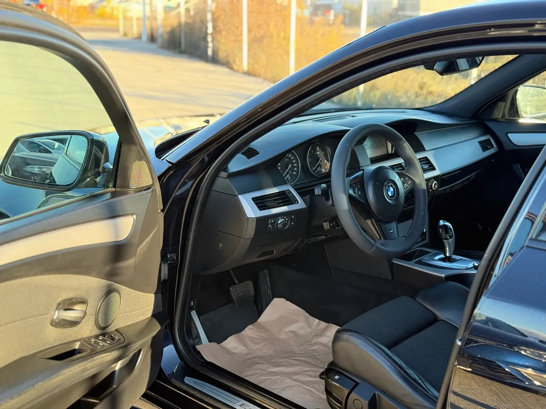 BMW Seria 5 E60 - fotografie 7