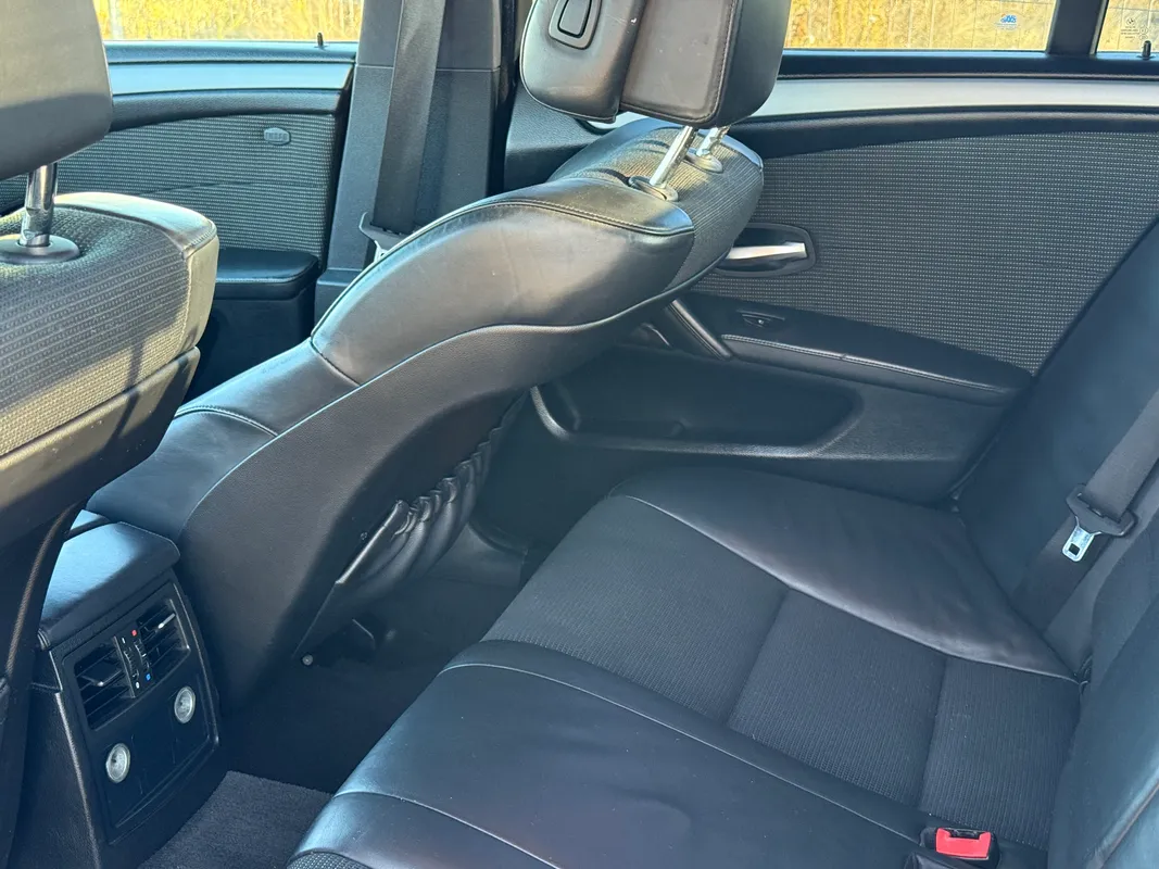 BMW Seria 5 E60 - fotografie 16