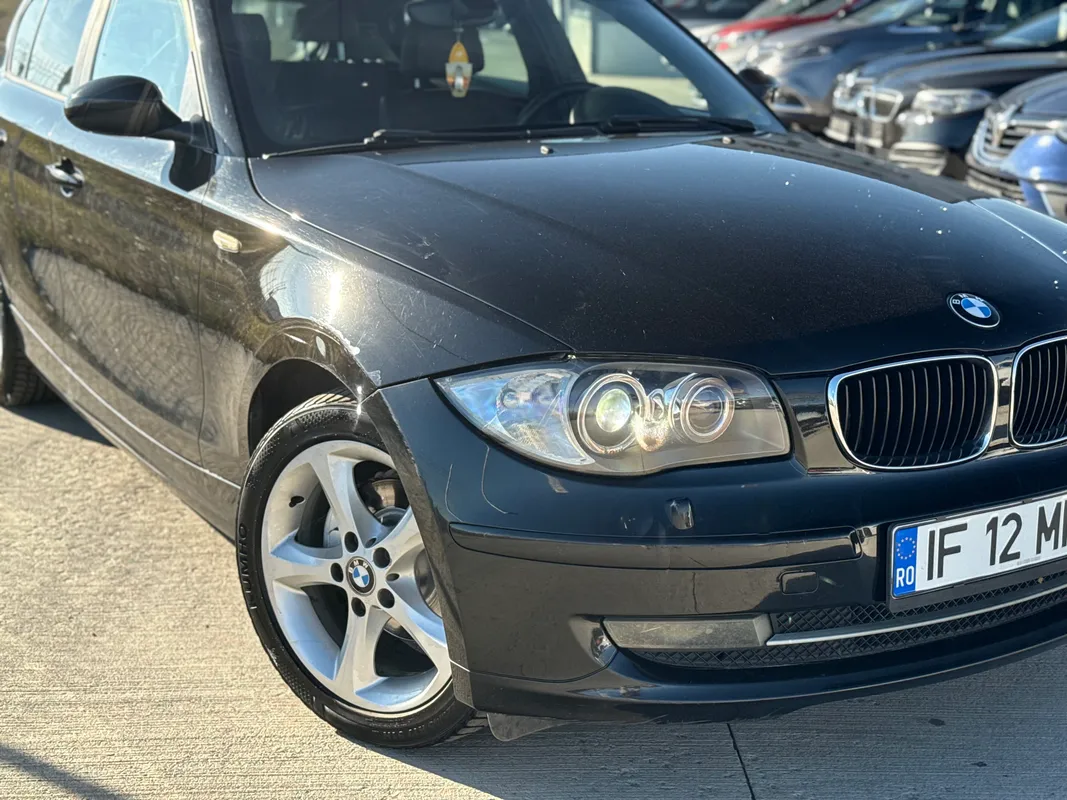 BMW Seria 1 - fotografie 2
