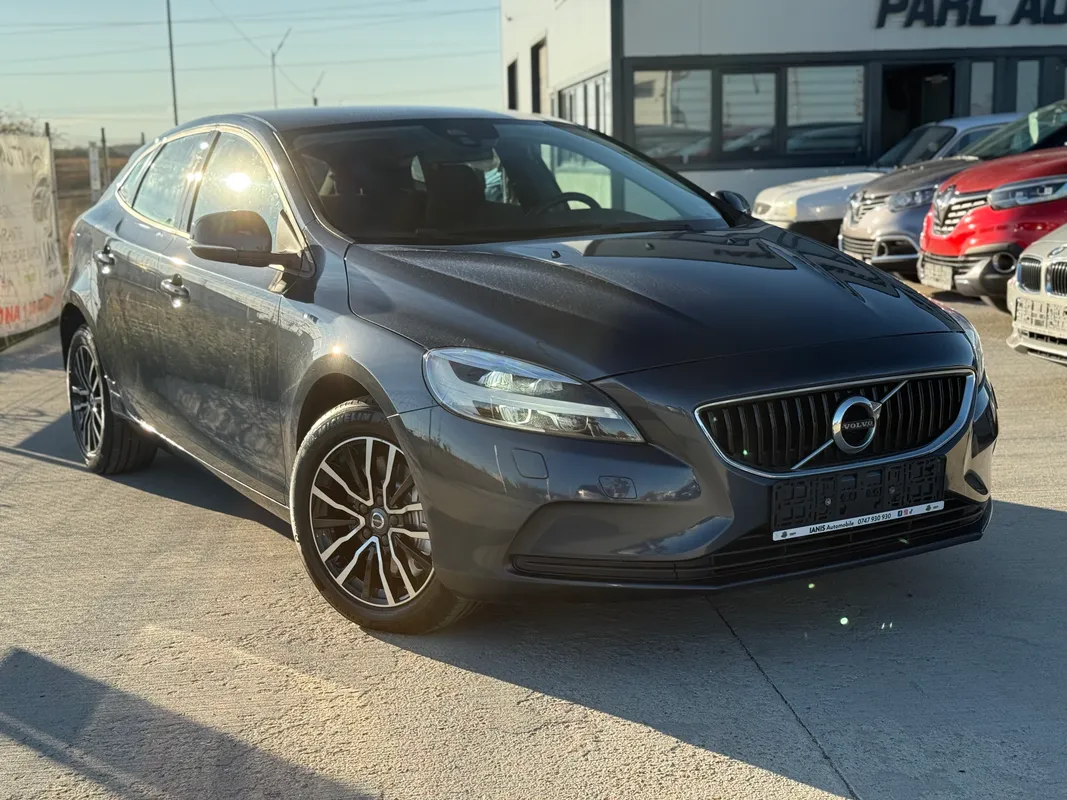 Volvo V40 2016 second hand de vânzare – parc auto Pitești, Ianis Automobile