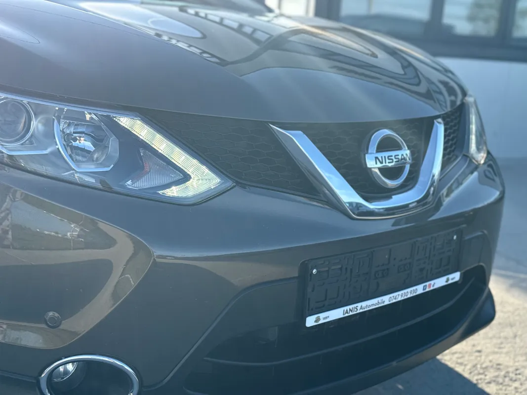 Nissan Qashqai 1.5 Automat - fotografie 2