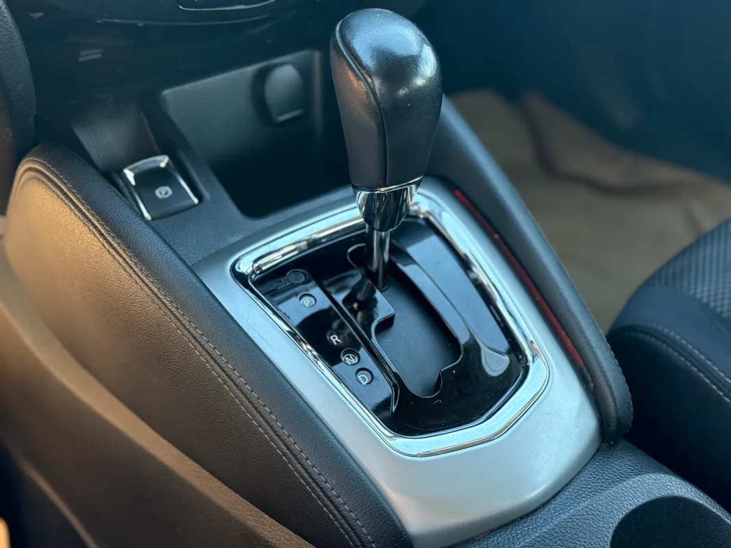 Nissan Qashqai 1.5 Automat - fotografie 4