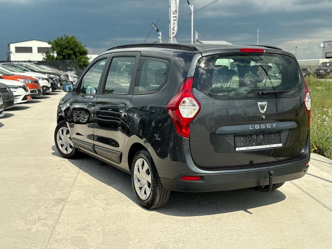 Dacia Lodgy 1.5 dci 7 locuri - fotografie 2