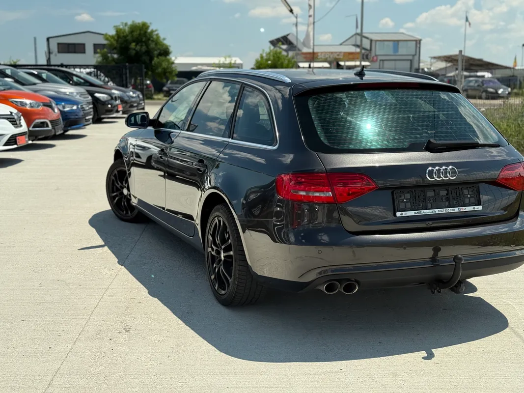 Audi A4 2.0 tdi - fotografie 2