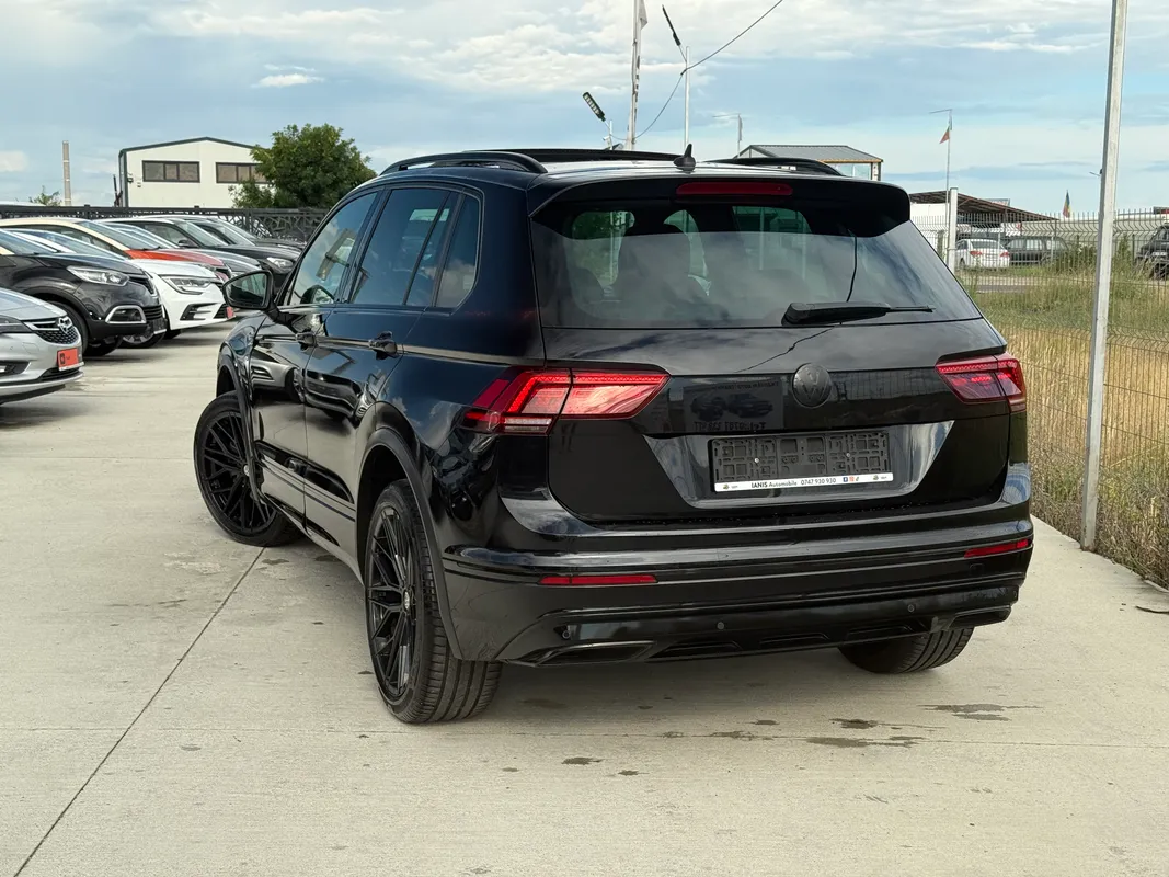 Volkswagen Tiguan r-line bi-tdi - fotografie 5