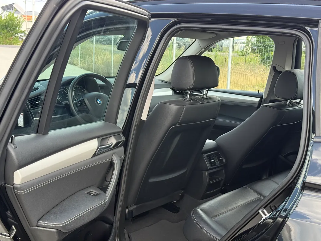BMW X 3 X-Drive - fotografie 5