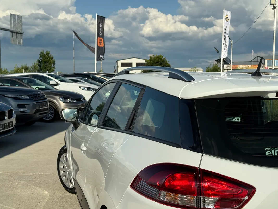 Renault Clio 1.5 dci - fotografie 2