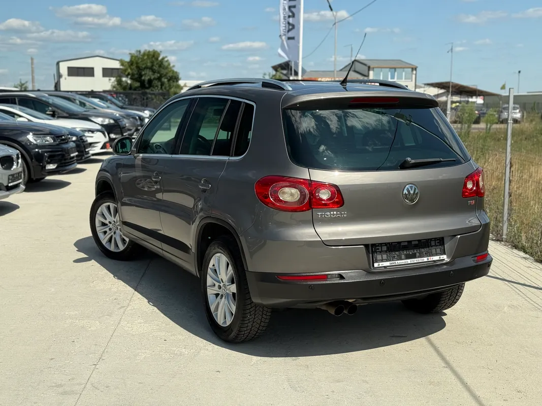 Volkswagen Tiguan - fotografie 4