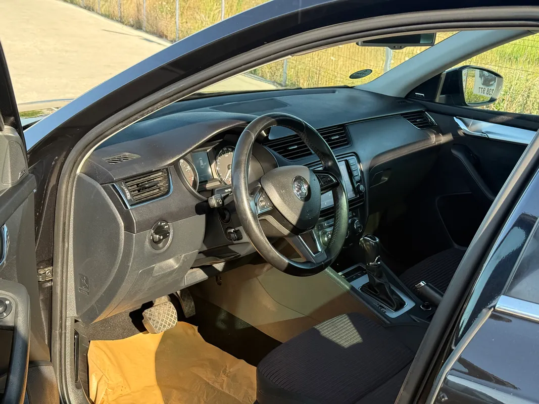 Skoda Octavia - fotografie 4