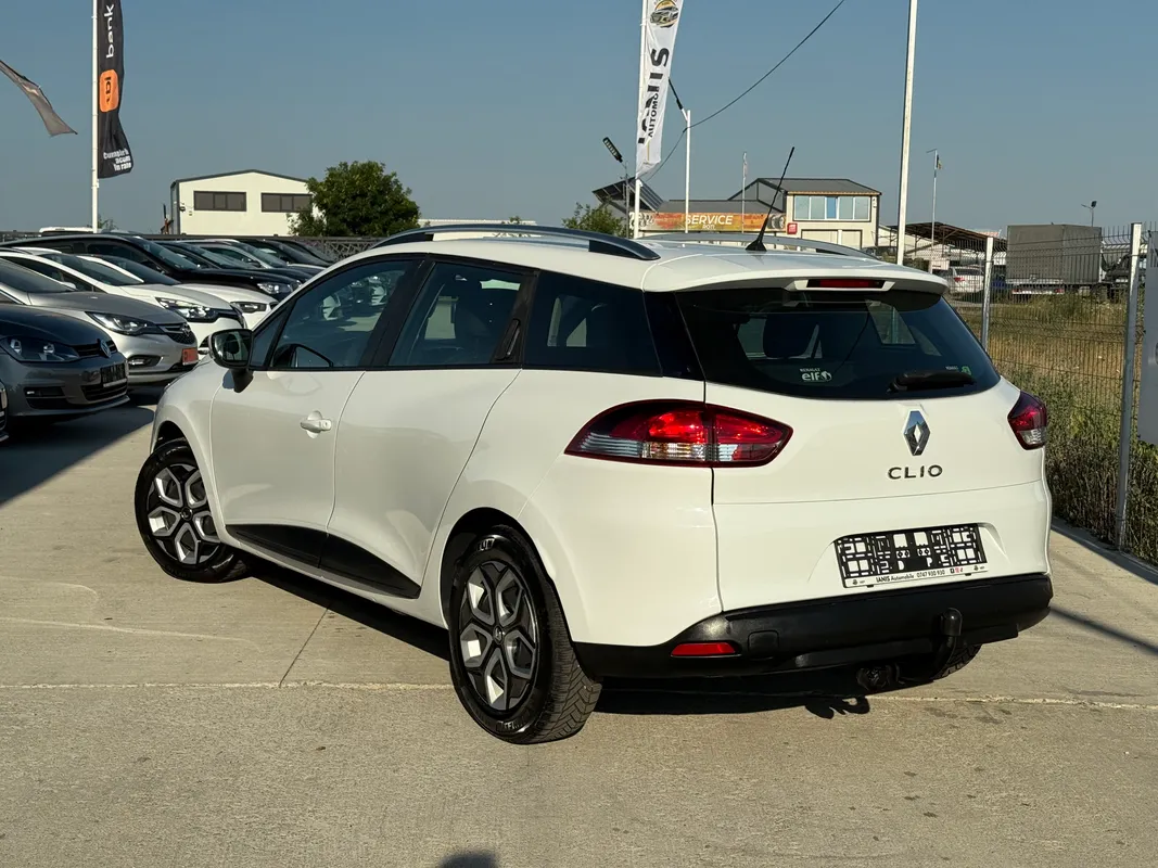 Renault Clio - fotografie 5
