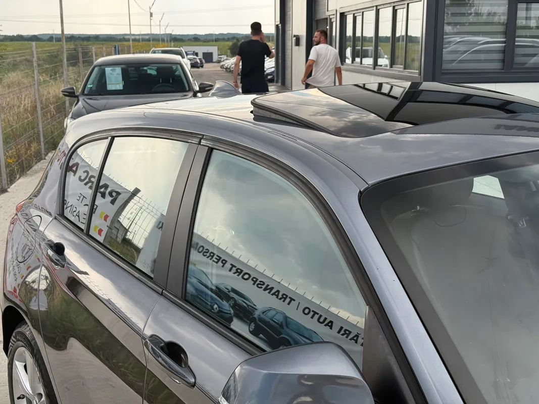 BMW Seria 1 - fotografie 2