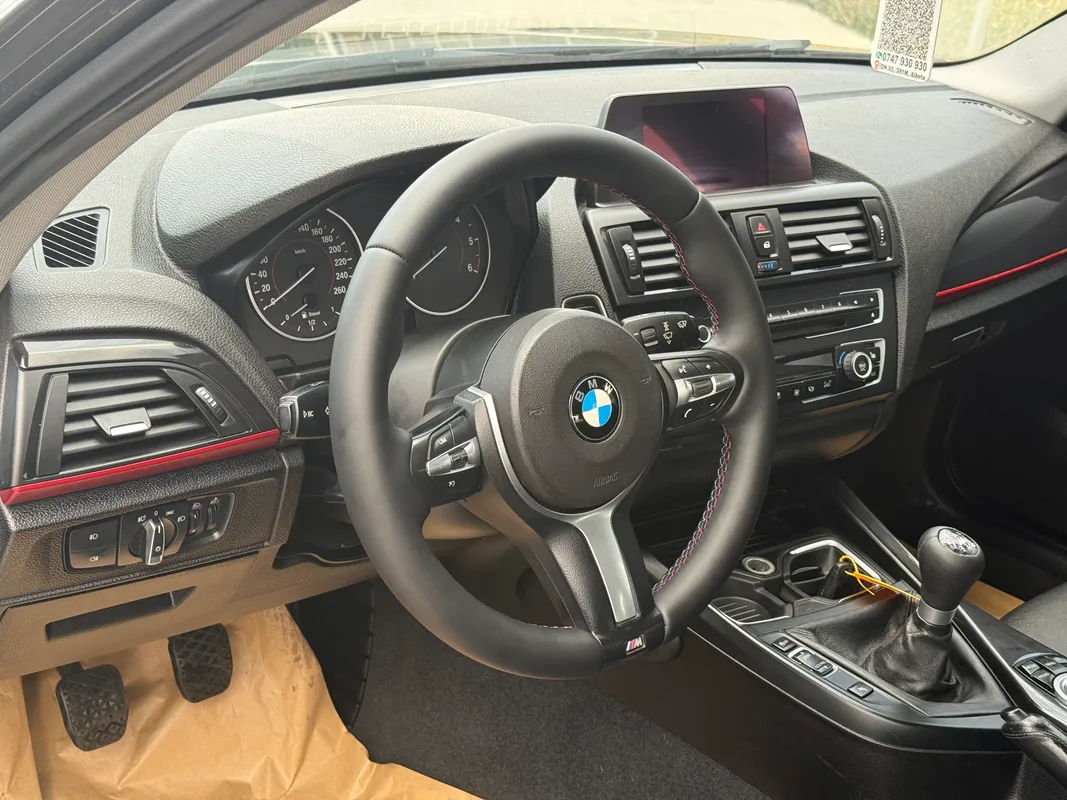 BMW Seria 1 - fotografie 6