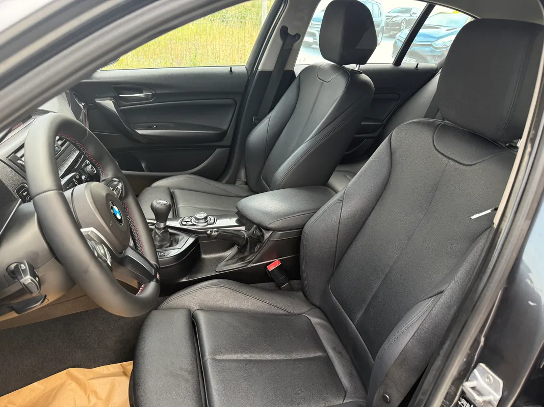 BMW Seria 1 - fotografie 8