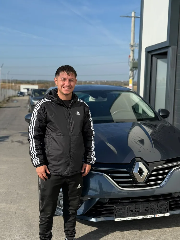 Corc?u George, client Ianis Automobile, cu Renault Megane 4 1.2 tce