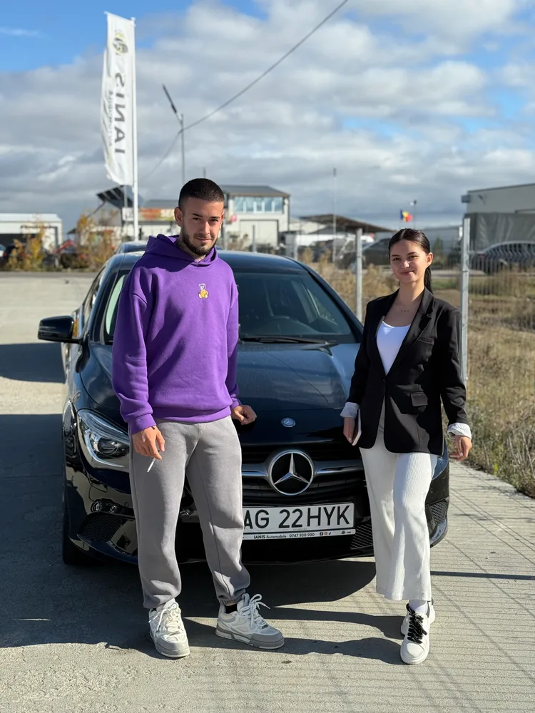 Agapie Ana Maria, client Ianis Automobile, cu Mercedes-Benz CLA 1.5 Diesel